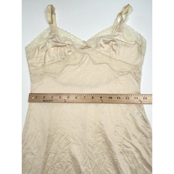 VTG Womens MEDIUM 34-36 Ivory Satin Lace FULL SLIP 22" Slit Adjustable EUC - Picture 4 of 7